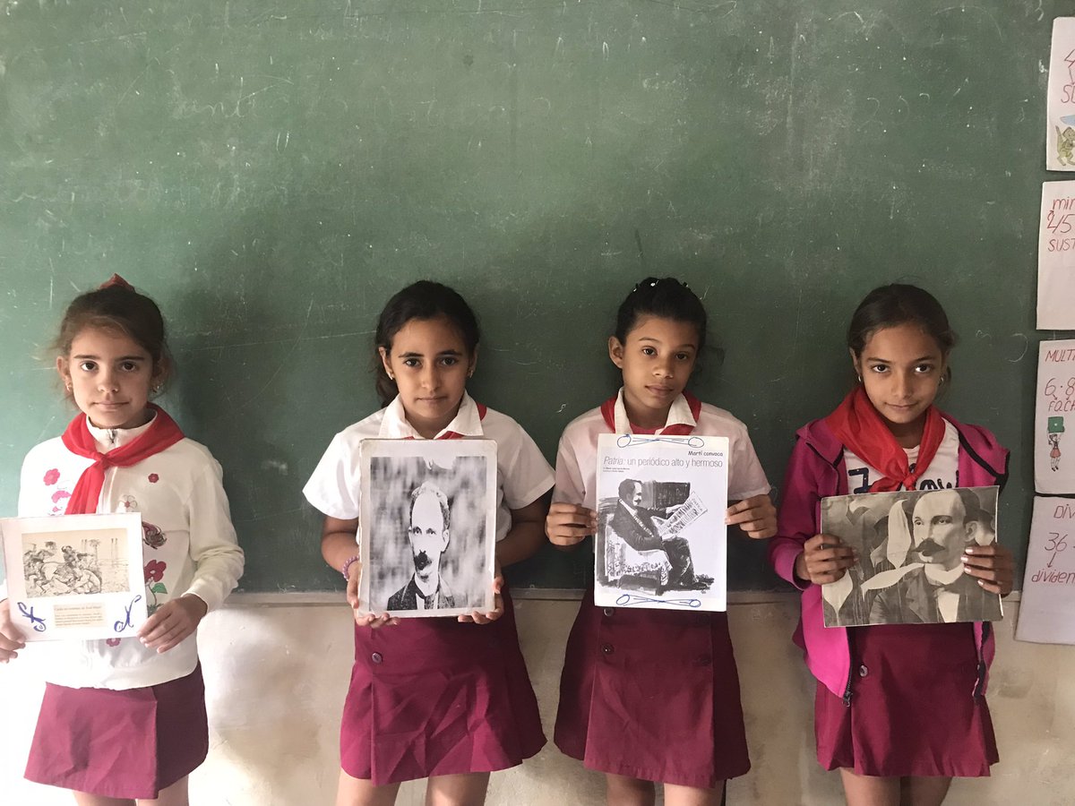 En saludo al 131  aniversario del reinicio de las guerras de independencia, la bibliotecaria del centro realiza  actividad complementaria resaltando la figura de José Marti 
#CubaViviSuHistoria #EducacionManicaragua #EducacionVillaClara #CubaMined