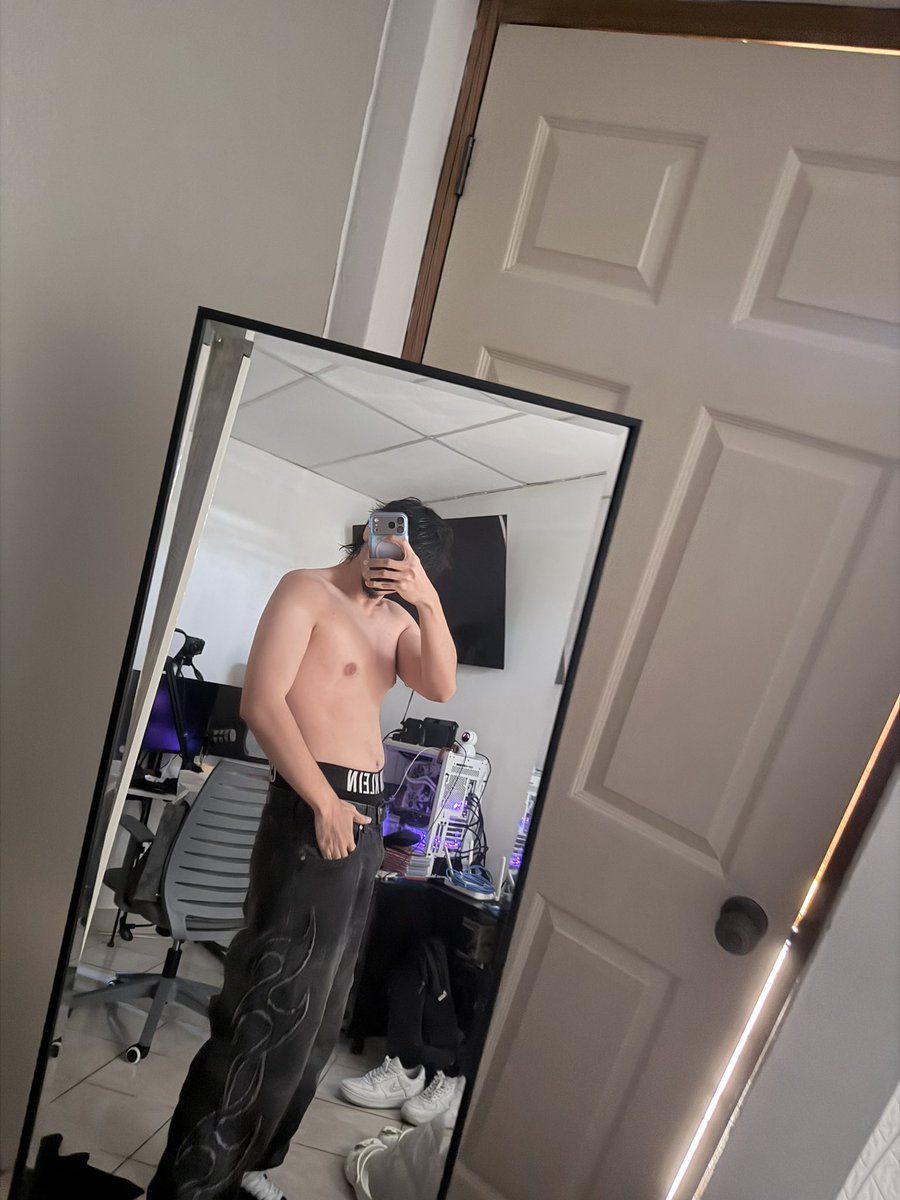 komanche 🇸🇻 tweet media