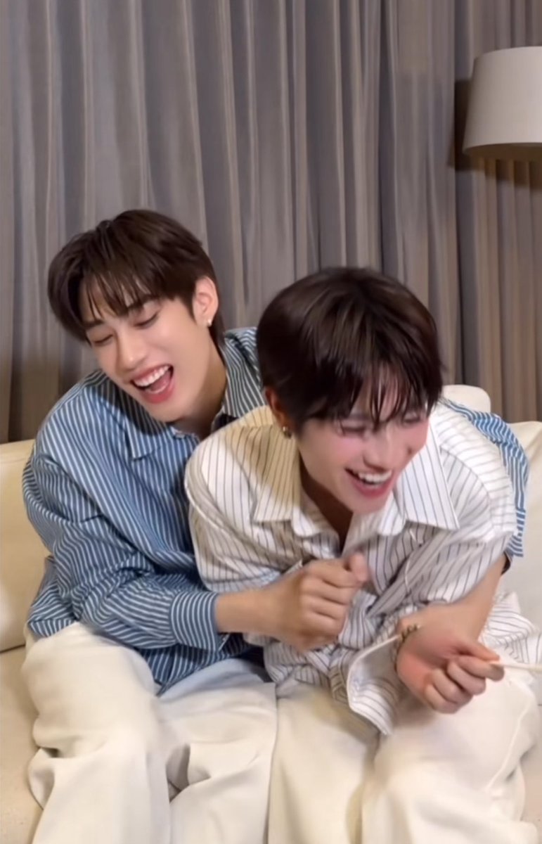 เนียดจัด