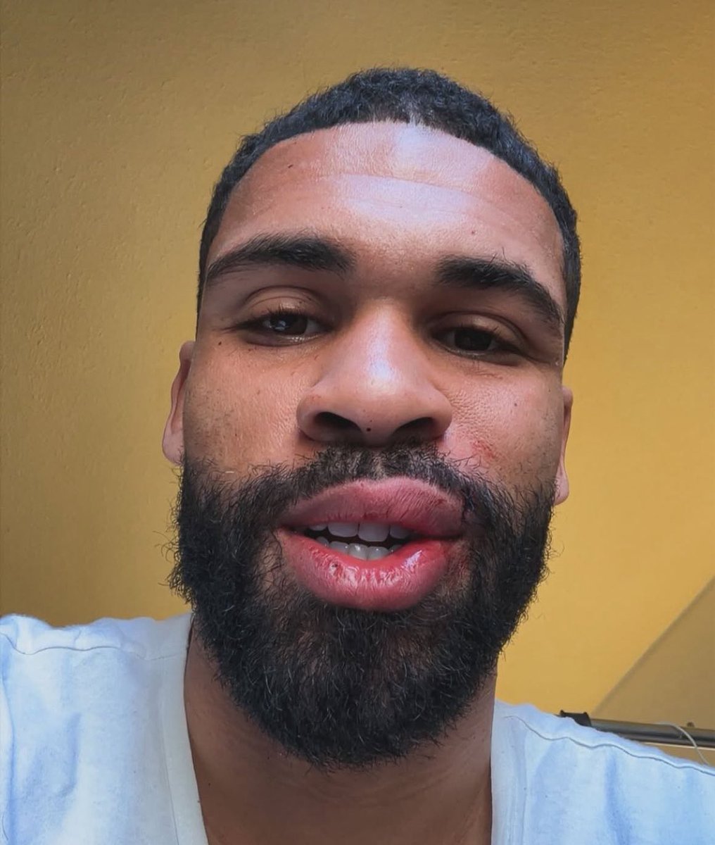 Instant Foot ⚽️ tweet media