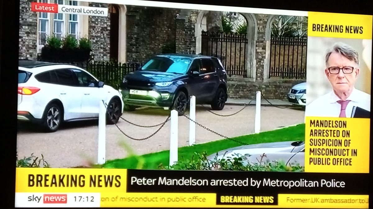 Peter Mandelson has been arrested 😲
How the mighty fall.