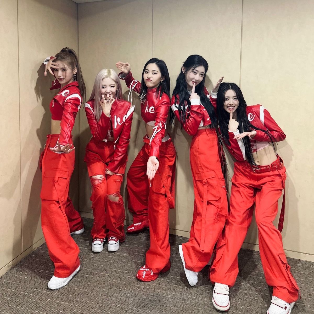 UNIVERSEITZY's tweet image. ITZY has officially surpassed 16.5M followers on TikTok.

— They remain as the #2nd most Followed 4th Gen Girl Group on the platform.