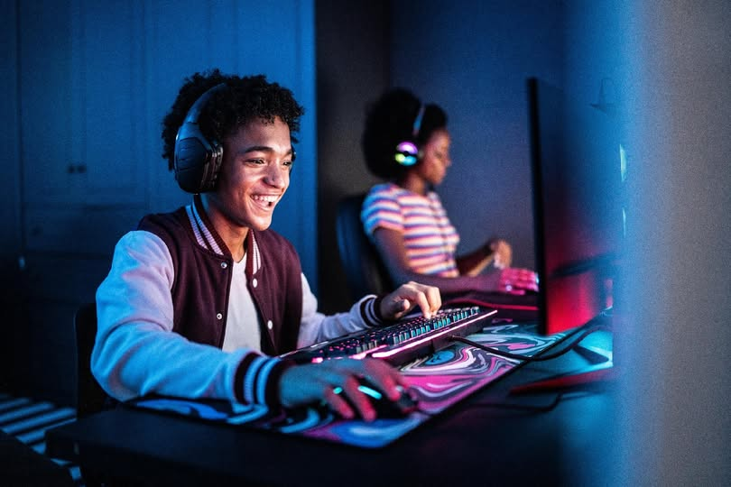 PC AfterDark tweet media