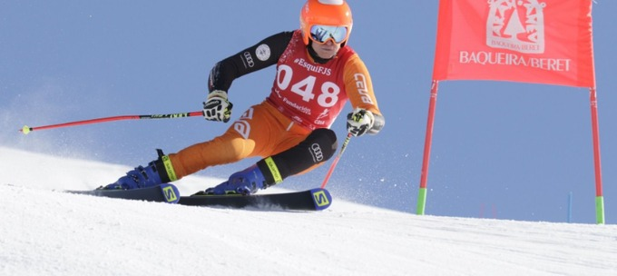 FGDInvierno's tweet photo. María Carbajo, ⛷️deportista Peñanevares EsquiClub de @FGDInvierno  ha terminado 🔝 1ª en SL, GS, SG del trofeo @ajnautaran  FIS celebrado en @baqueira_beret 
https://t.co/UDvAT7ZYv3 https://t.co/w4GIMjmJM2