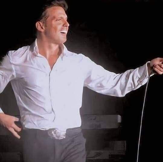 Y es que lo nuestro nunca vuelve a repetirse  ♪
@lmxlm #LuisMiguel #TXLM #FansClubOficialChile