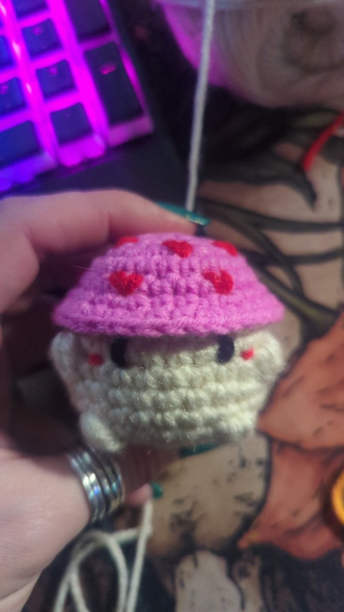 Curve 🖤 tweet media