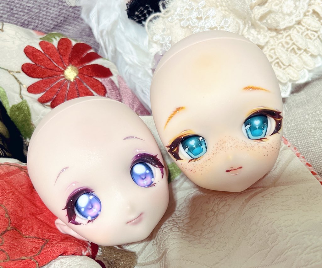 写真に写っているヘッドのメイクが完成しました。カスタム楽しすぎて手が止まりません！みんなもハマろうカスタム沼...！