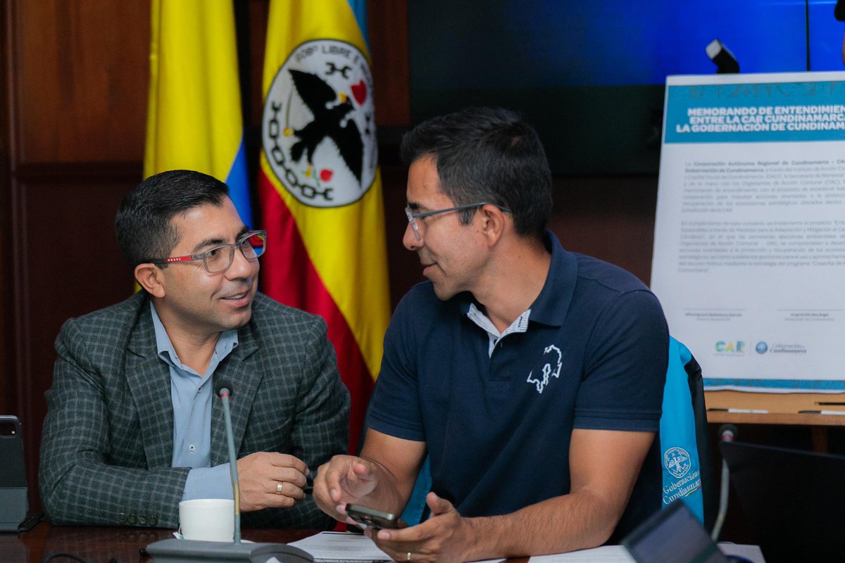 Hoy celebramos la vida de un gran amigo y extraordinario líder. 🙌🏻
Feliz cumpleaños a nuestro querido gobernador <a href="/JorgeEmilioRey/">Jorge Emilio Rey Ángel</a> quien es ejemplo de compromiso, trabajo incansable y amor inmenso por Cundinamarca.

Gracias gober por ser nuestro aliado y coequipero en la