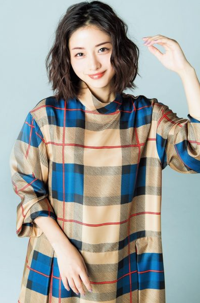 미스미 앞머리 기르고 파마한거 같당