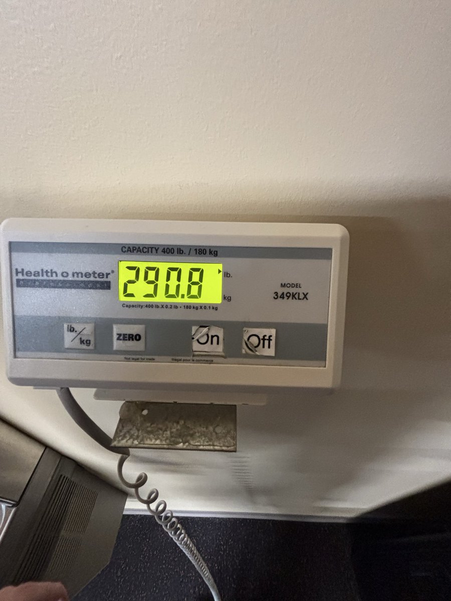 Zander H. tweet media