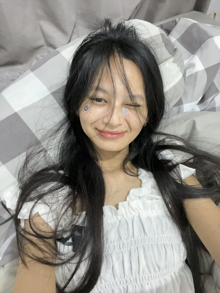 maudy mamahnya keonho tweet media