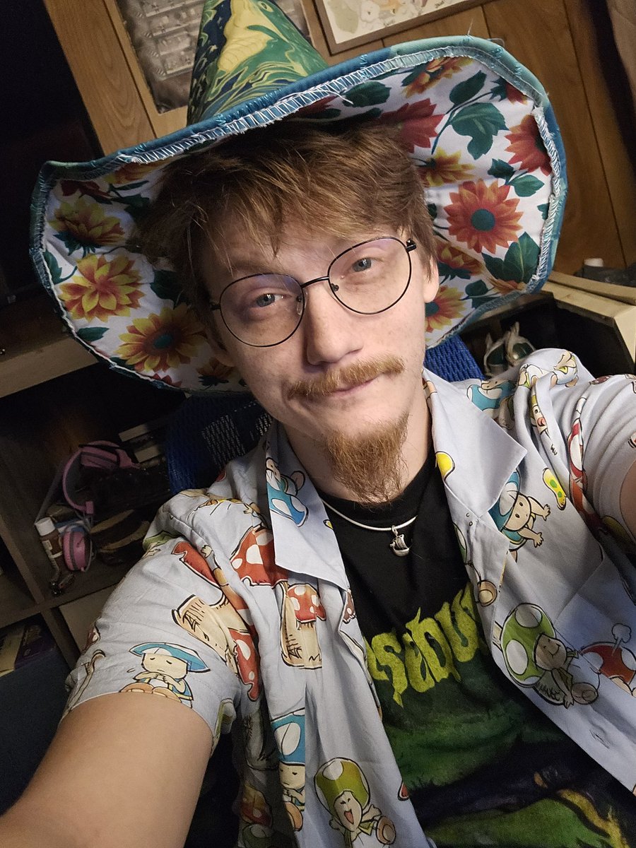 MangleTheMadTV's tweet photo. Good morning friends and strangers! I'll be back playing more Silksong in about 30 minutes. I'll be beating  Trobbio(spooky version) and then get back to all these new quests I've got. I can't wait to see you there! https://t.co/kVt6BSF7yt