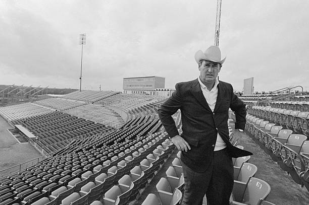 As Texas Ranger Manager, Ted Williams instituted a policy that kept the clubhouse closed to the media for 15 minutes following games, prompting the Baseball Writers  Association of America to complain to Commissioner Bowie Kuhn.
Williams’s response:
“Neither Kuhn, Nixon or Jesus