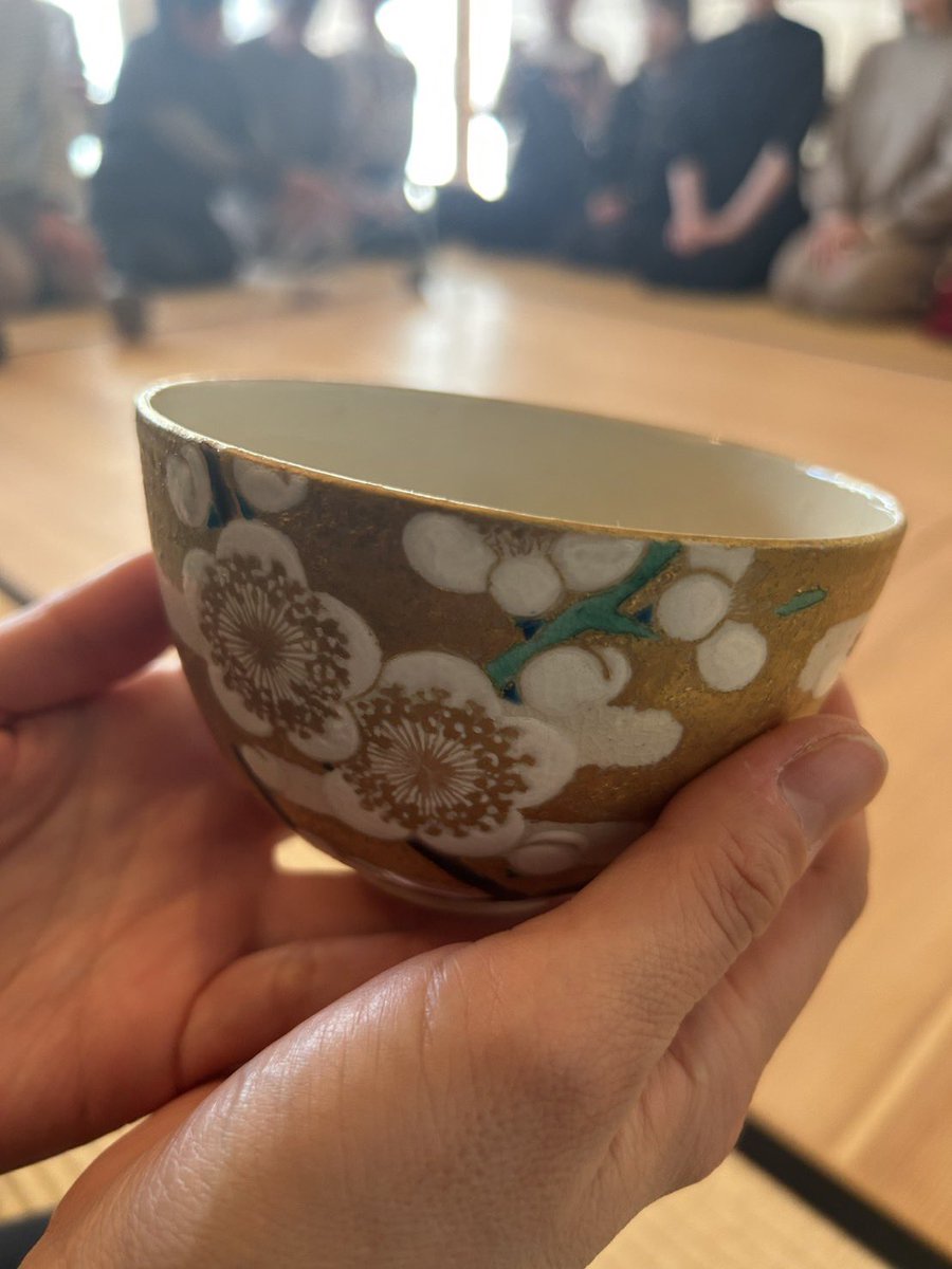 藤田美術館にて能楽✖︎お茶会に
参加して来ました！
お茶もお能も美術館も、最高に素敵でした💕