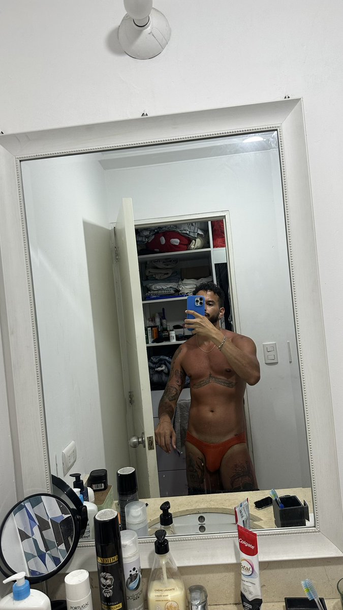 Y este bronceadito que ?? 

Me siguen al ig // 
instagram.com/itstimonn?igsh…