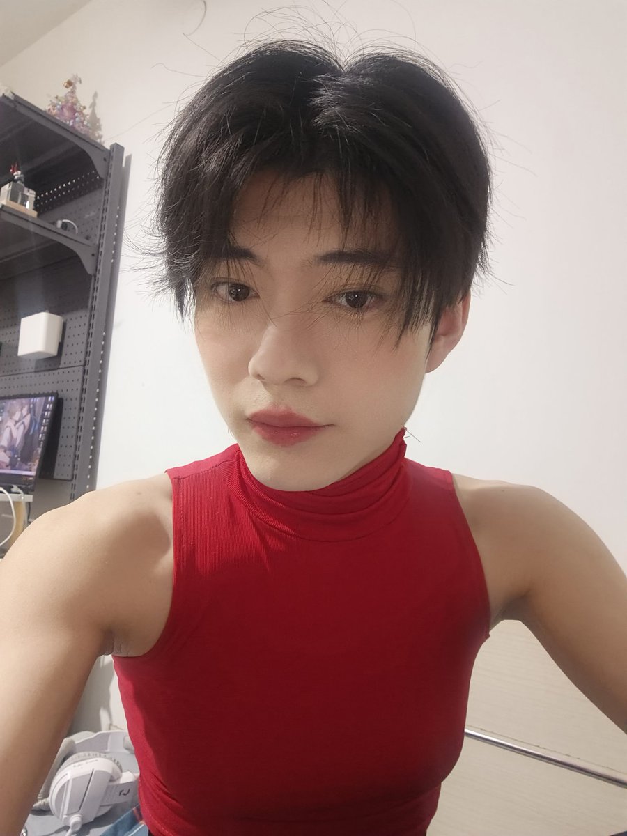 RAYrayya tweet media