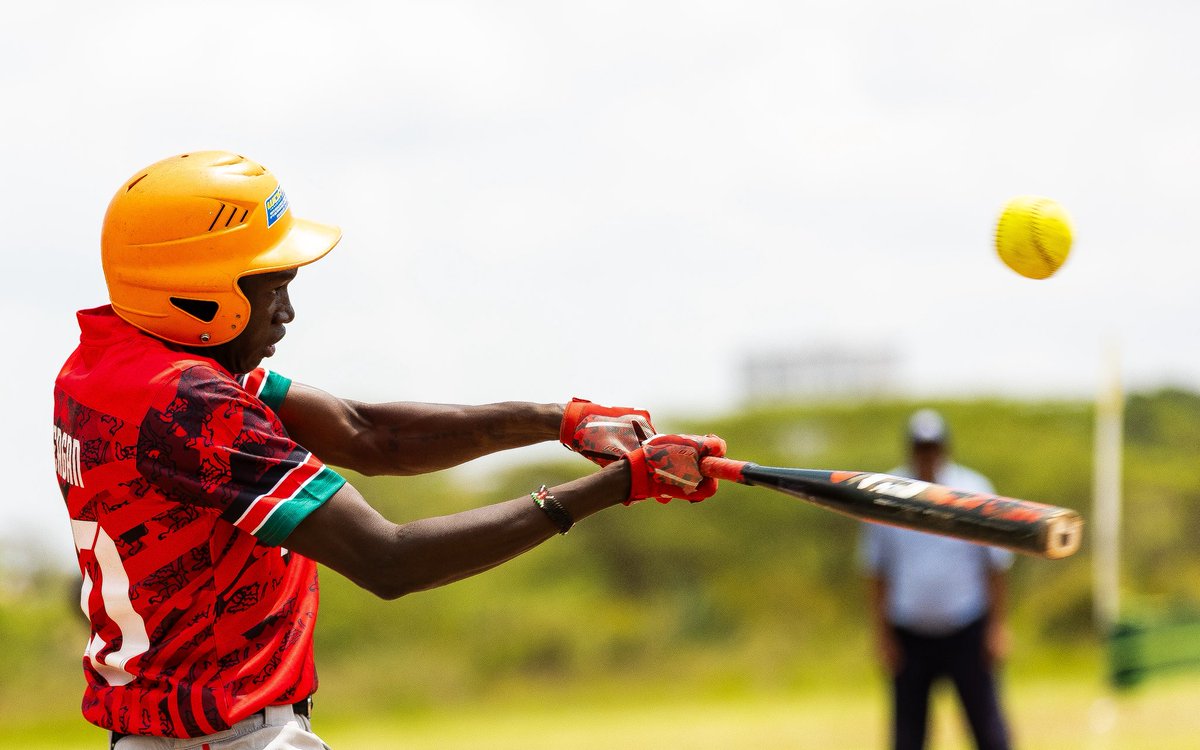 SoftballKenya's tweet photo. Trust, communication, and knowing the person next to you has your back no matter what

#softballkenya #softballlife #TeamKenya https://t.co/bM6wH8vv1F
