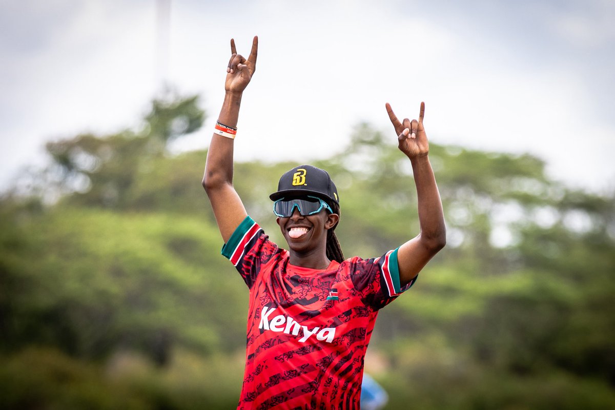 SoftballKenya's tweet photo. Trust, communication, and knowing the person next to you has your back no matter what

#softballkenya #softballlife #TeamKenya https://t.co/bM6wH8vv1F