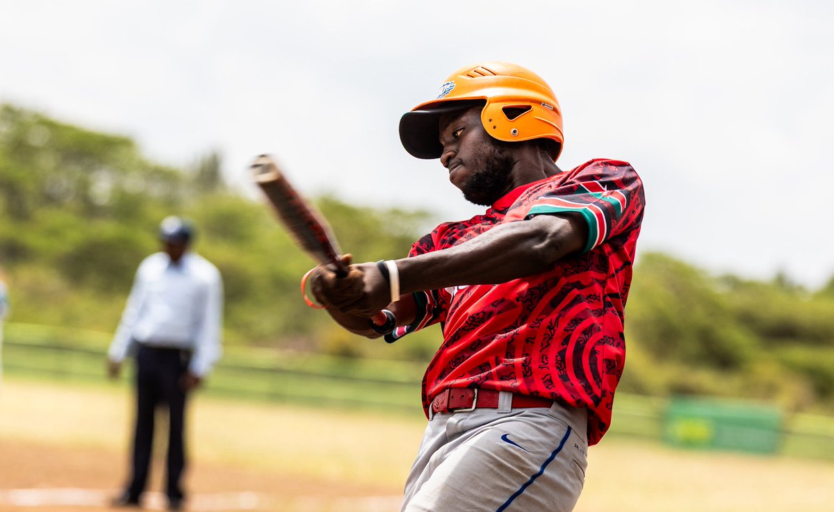 SoftballKenya's tweet photo. Trust, communication, and knowing the person next to you has your back no matter what

#softballkenya #softballlife #TeamKenya https://t.co/bM6wH8vv1F