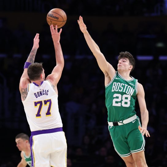 theMadridZone's tweet photo. Luka Dončić x Hugo González. 

Made in Real Madrid. 🤍🏀 https://t.co/DeifYZObSP