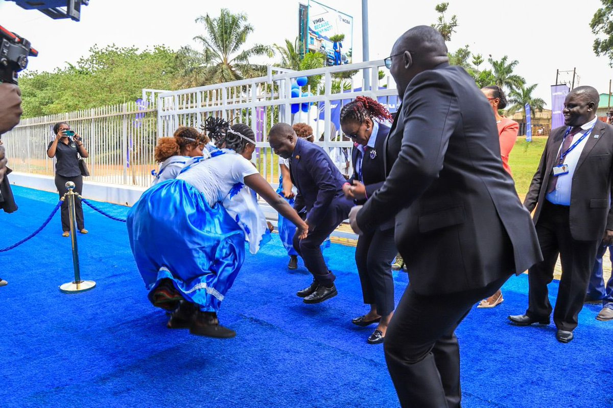 dfcu Bank tweet media