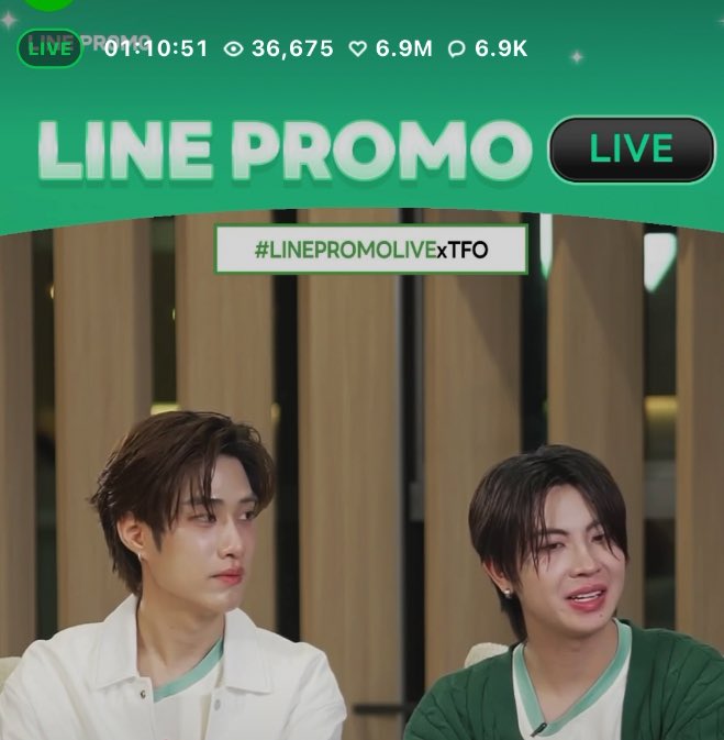 ตอนน้องเฟิร์สบอกว่าอยากมีคอนเสิร์ตคู่ จั้นเลยหันไปดูคนดูไลฟ์ขายของวันนี้ คนดูทั้งหมด 36,000+คน ซึ่งยังไม่รวมติดฝนและแฟนเพลงที่ไม่ได้มาดูอีก ตรายยย5665555555555555555556666665555555555555555555555555555555555555555555