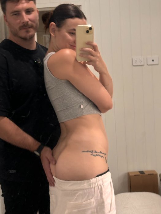 Only Ben & Jas tweet media