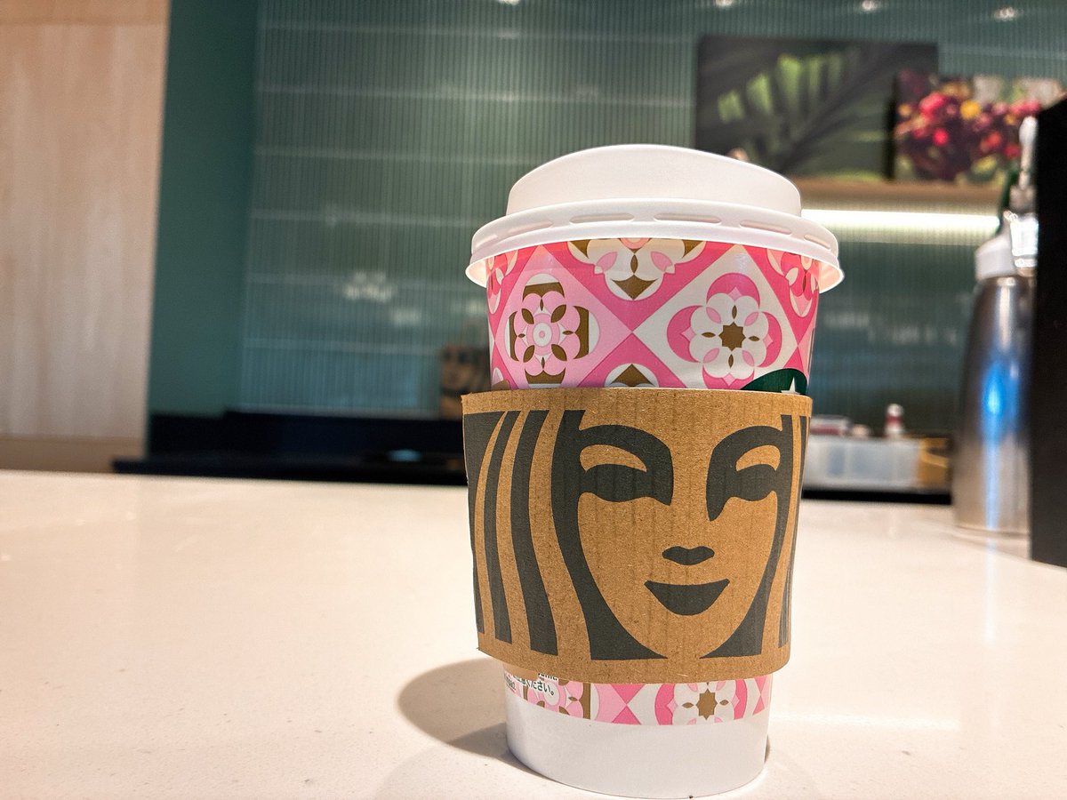 あかり tweet media