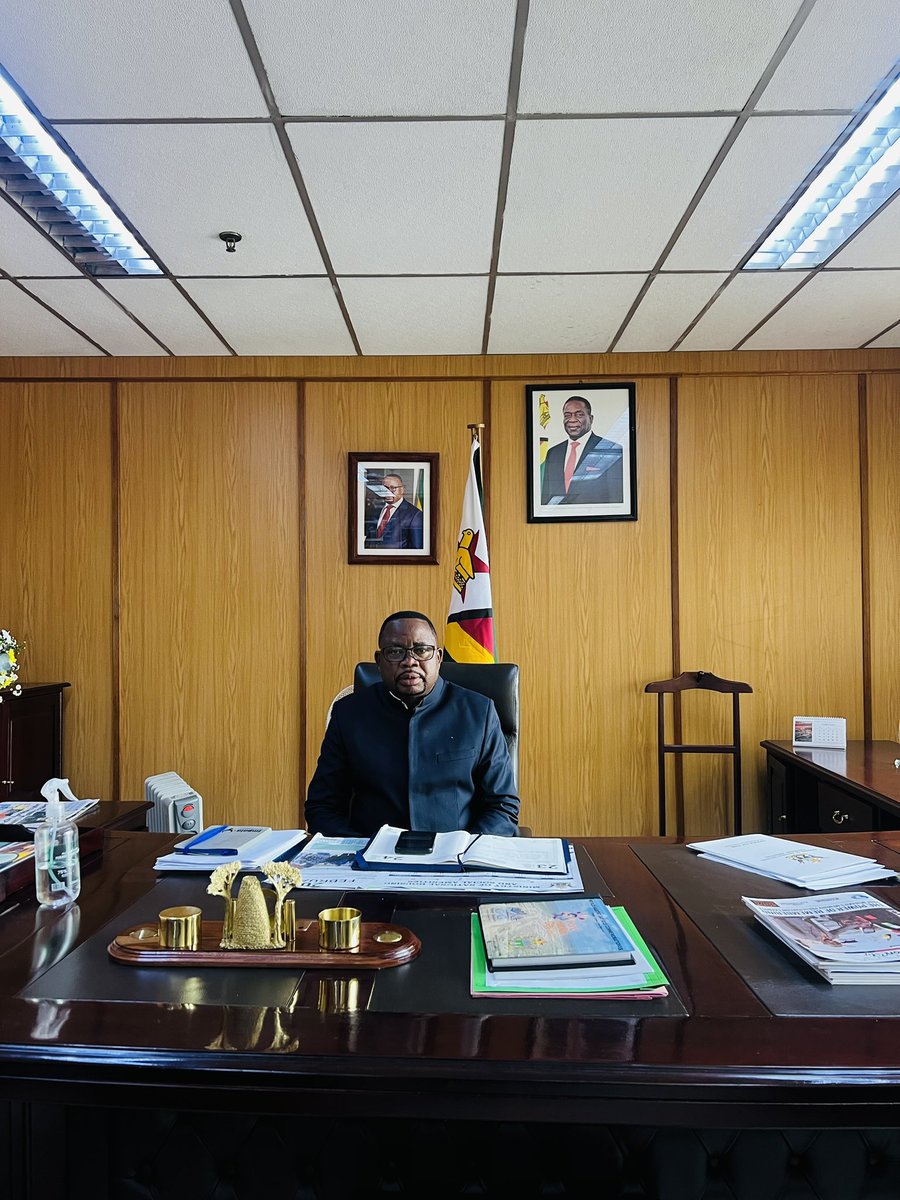 Prof. Paul Mavima tweet media