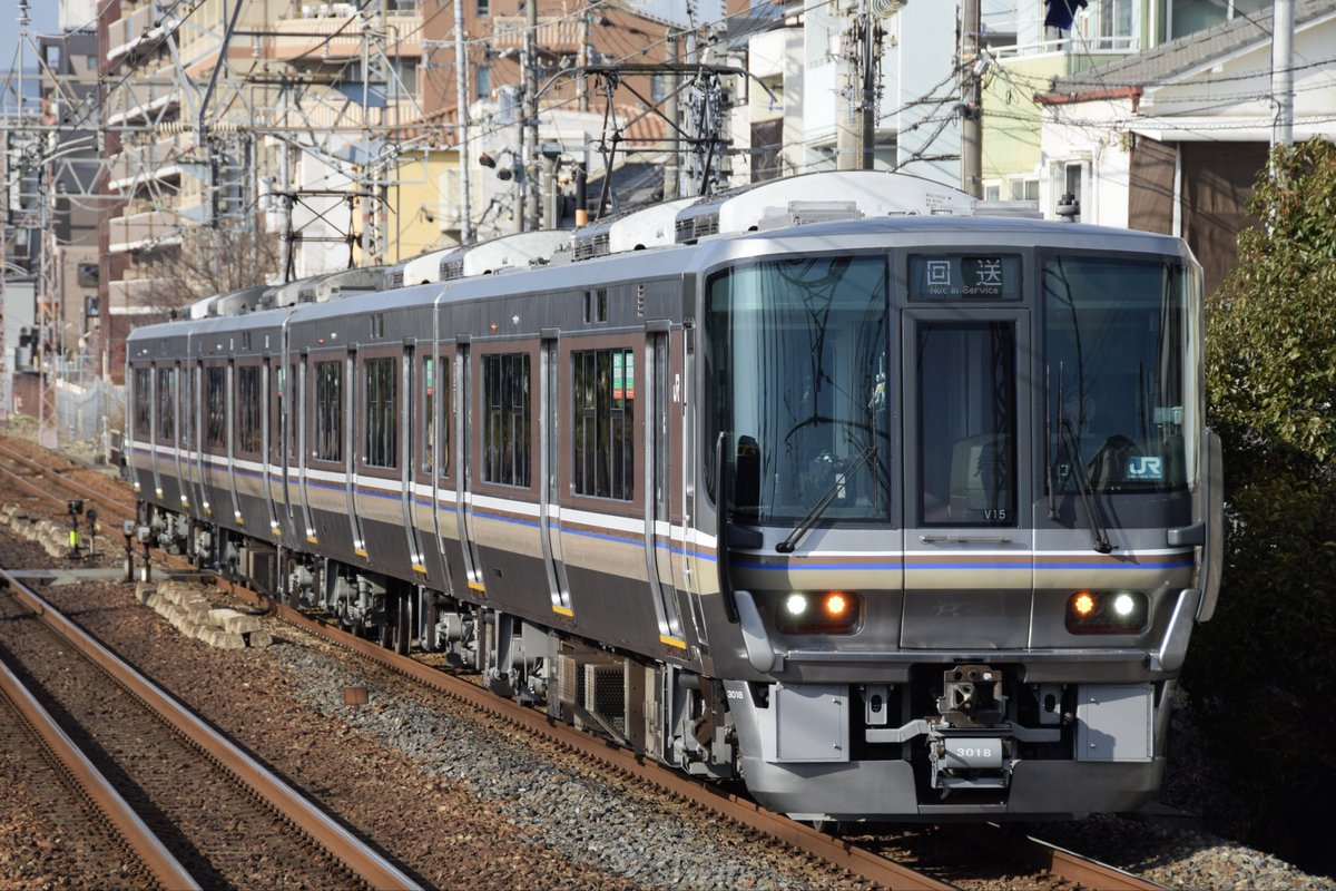 個人的に223系は新快速の種別が一番似合うと思います。 #223系の日