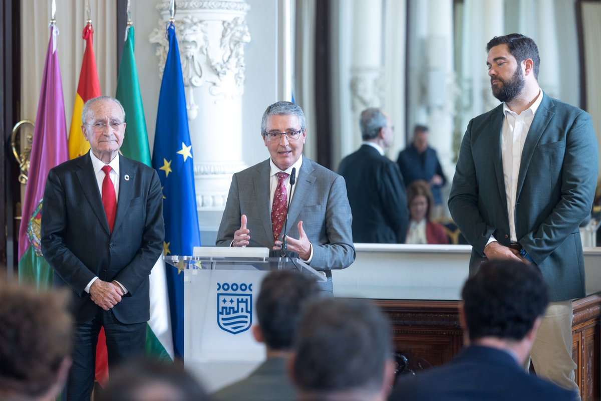 Diputación de Málaga tweet media