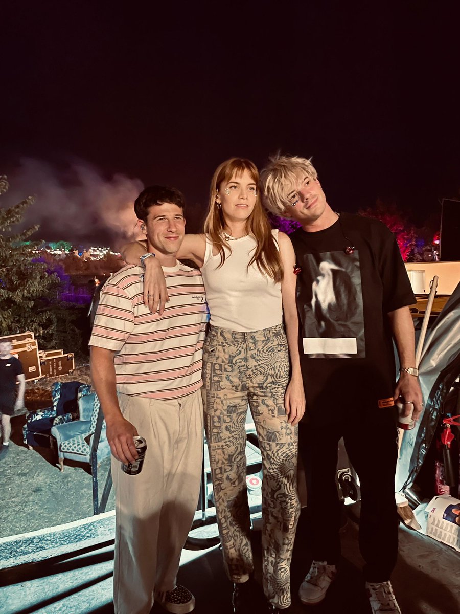 London Grammar tweet media