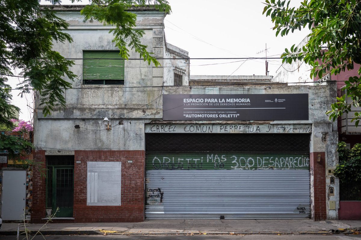 Juicio a la #SIDE

Hoy continúa el juicio por los crímenes cometidos en Automotores Orletti y Base Pomar, centros clandestinos de detención que funcionaron bajo el control operacional de la Secretaría de Inteligencia de Estado.