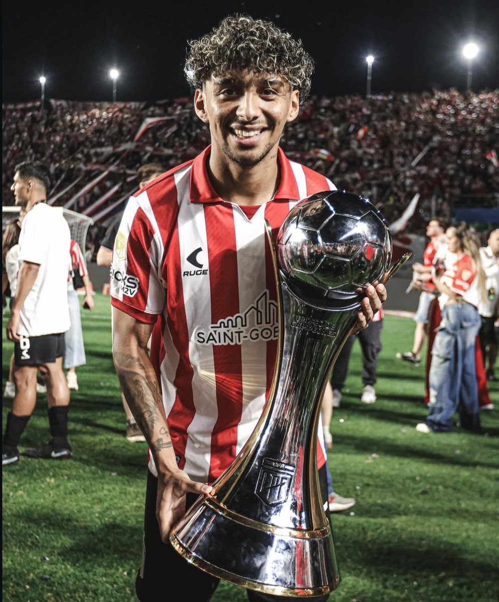 CRACK BICAMPEÓN