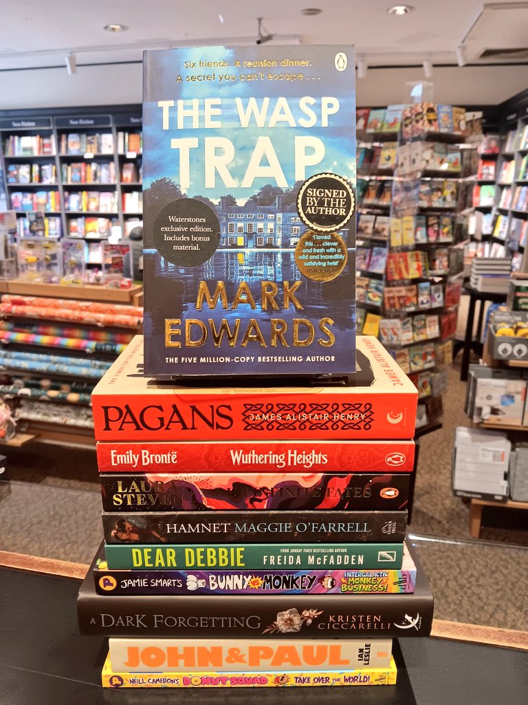 Waterstones Wolverhampton tweet media