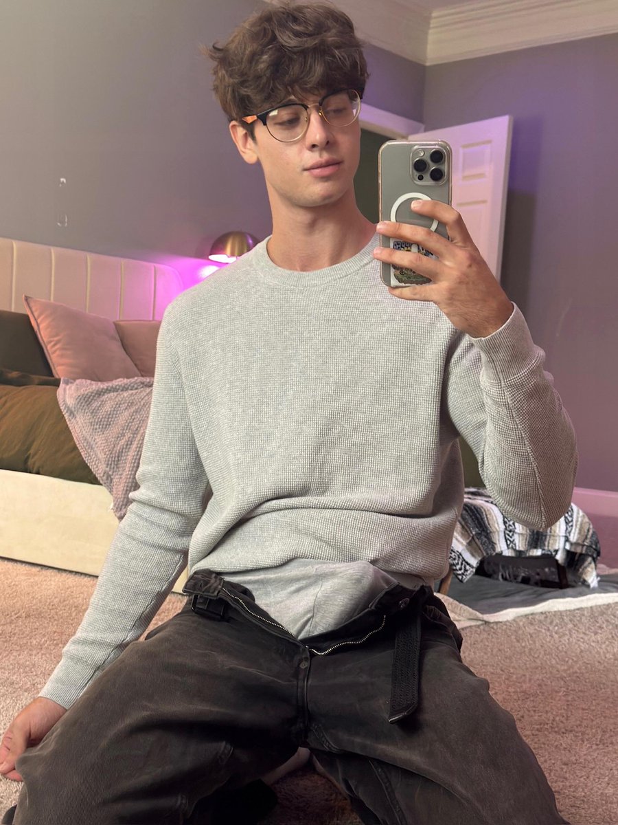 Daddy tweet media
