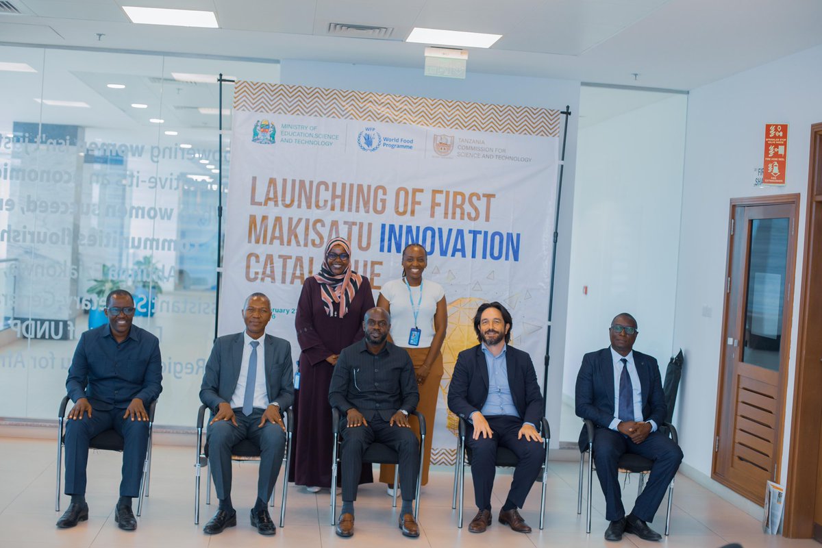 WFP_Tanzania's tweet photo. WFP & @costechTANZANIA today launched the #MAKISATU Catalogue at the UN House, spotlighting agricultural innovators supported through WFP funding and COSTECH mentorship.
The launch was officiated by Deputy PS for Education, Hussein Mohamed Omar, and WFP CD, Ronald Tran Ba Huy. https://t.co/RUdm9gznT5
