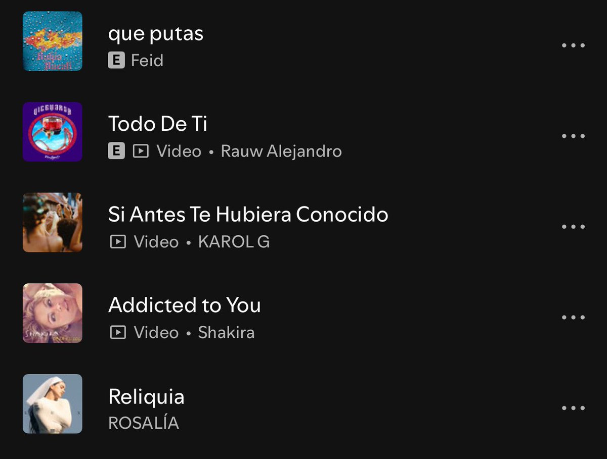 Así se ve cuando no te importan las peleas de fandoms y disfrutas realmente de la música.