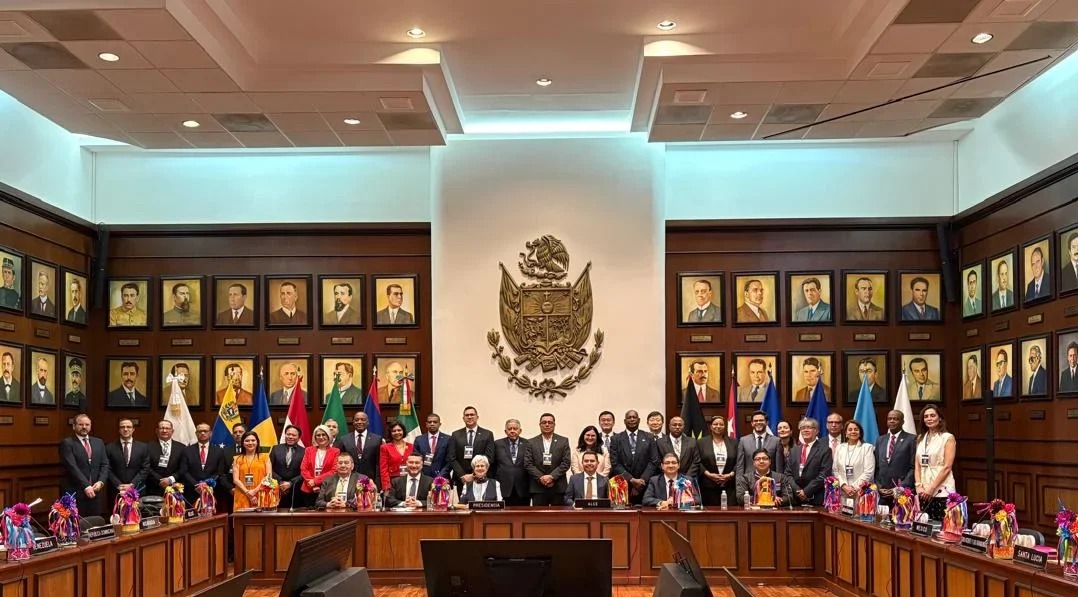 🇨🇺 Cuba participó en la Primera Asamblea General de la Agencia Latinoamericana y Caribeña del Espacio (ALCE) en Querétaro, México,  reafirmando su compromiso con la cooperación espacial y el desarrollo sostenible en la región.  
#CubaNoEstáSola #CubaCoopera