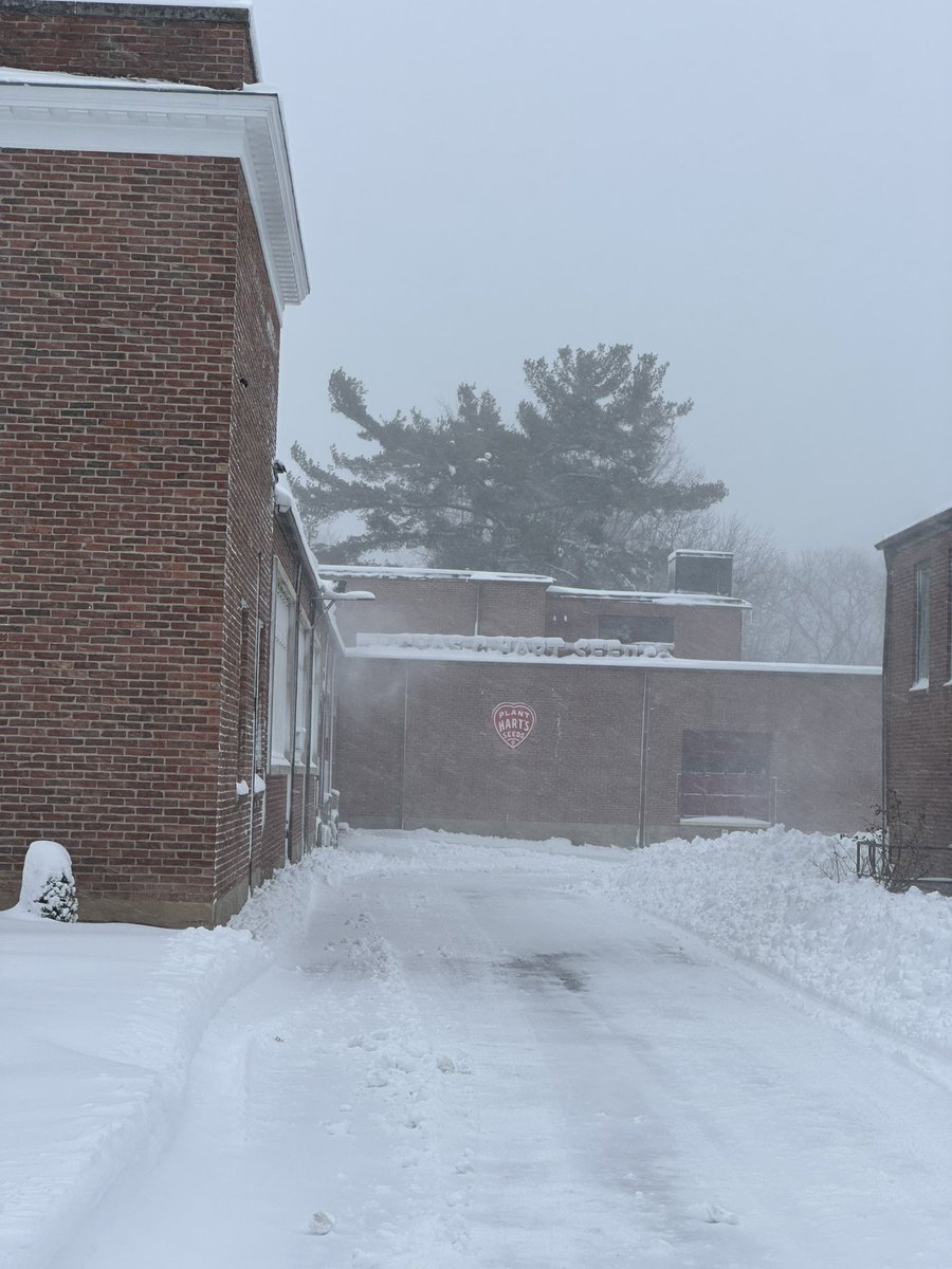 Bill Hart tweet media