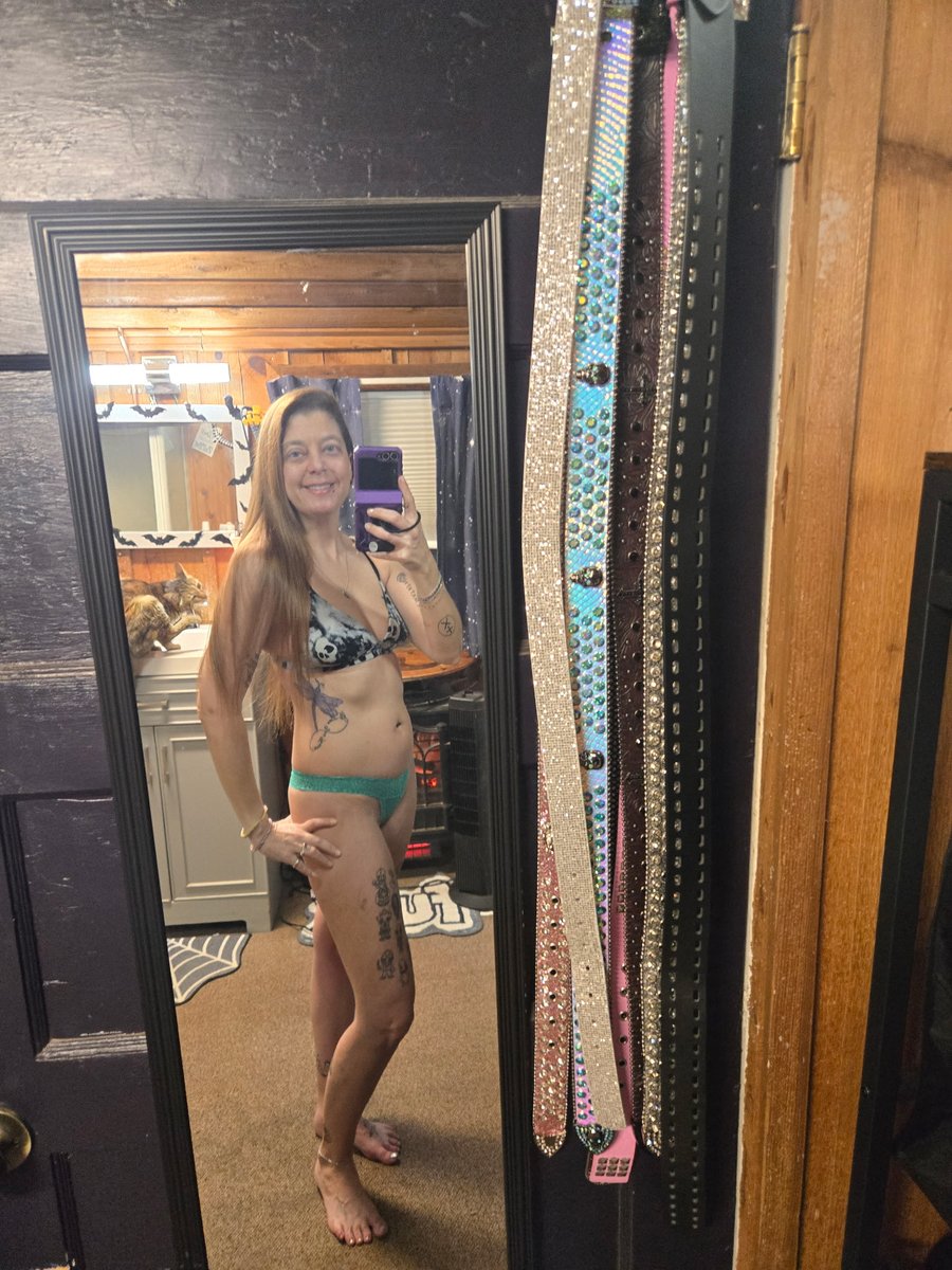 Good morning from your favorite bi TX hotwife