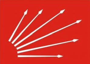 Nasuh Mahruki, vatansever CHP seçmenine çağrıda bulundu:

“•CHP'nin gittiği yol yol değildir. Ülkenin her tarafı sorunlar ve yokluklar yumağıyken, on milyonlar aç ve sefil halde sürünüyorken, 

•Eşitsizlik, adaletsizlik, kayırmacılık, cezasızlık ve hesap vermezlik bütün