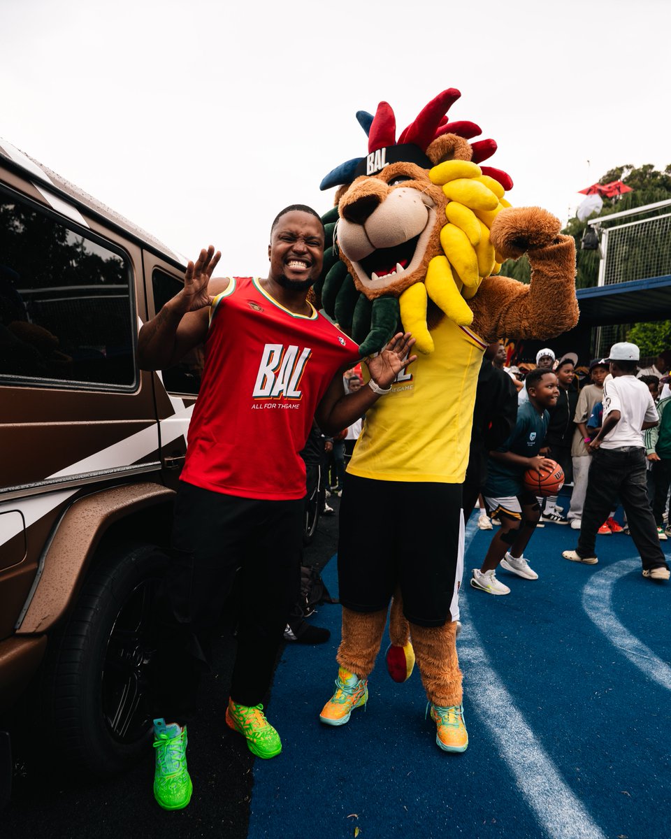 theBAL's tweet photo. BAL got its first taste at St John’s College🔥🇿🇦
Now the real show begins soon, March 27 at SunBet Arena for BAL Season 6. 🏀
Secure your seat NOW at https://t.co/ecZ1eur8N0 🎟️