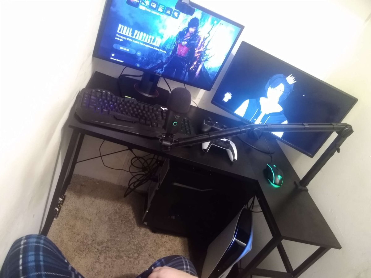 King Kuro 👑⛓️ tweet media