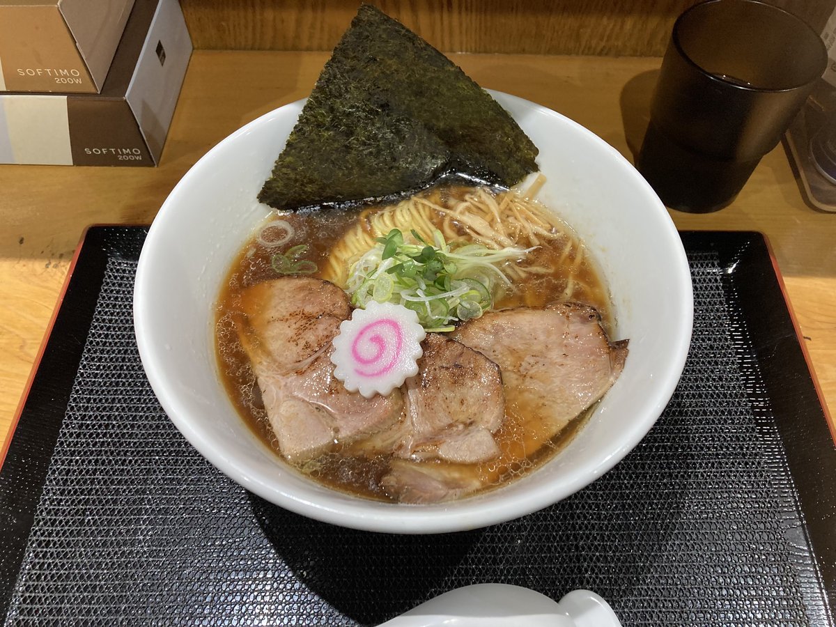 さんえ tweet media