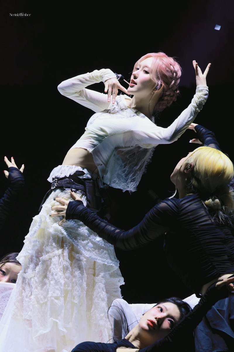 odd🥳
#아이브 #IVE #가을
#GAEUL #ガウル