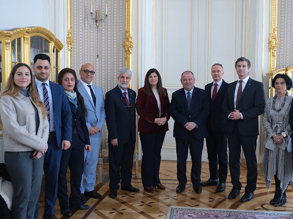 Mahmoud Khalifa tweet media