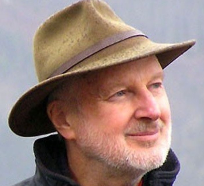 CIA'nın Türkiye ve Ortadoğu'dan sorumlu üst düzey yöneticiliğini yapan Graham Fuller öldü.
Pardon...
Geberdi❗️