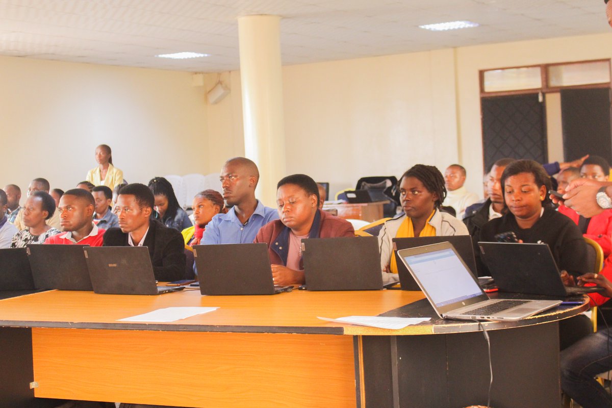 National Institute of Statistics of Rwanda tweet media