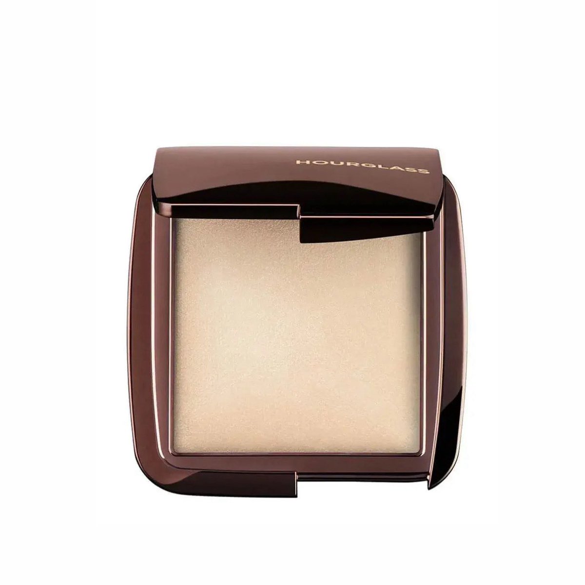 ถ้าเอาแบบแพงแต่ยอมซื้อซ้ำในเป๋าเมคอัพคือแป้งจบงานผิวของ hourglass ตัว ambient lighting คือวันไหนไม่ได้ปัดจะรู้สึกเหมือนแต่งหน้าไม่เสร็จ เขาทำให้ผิวรับกับแสงสวยขึ้นมาก ผิวสวยเหมือนคนนอนเต็มอิ่มดื่มน้ำวันละ 8 แก้ว แต่ไม่มัน แป้งโกงผิวสวยสุดๆ ยอม